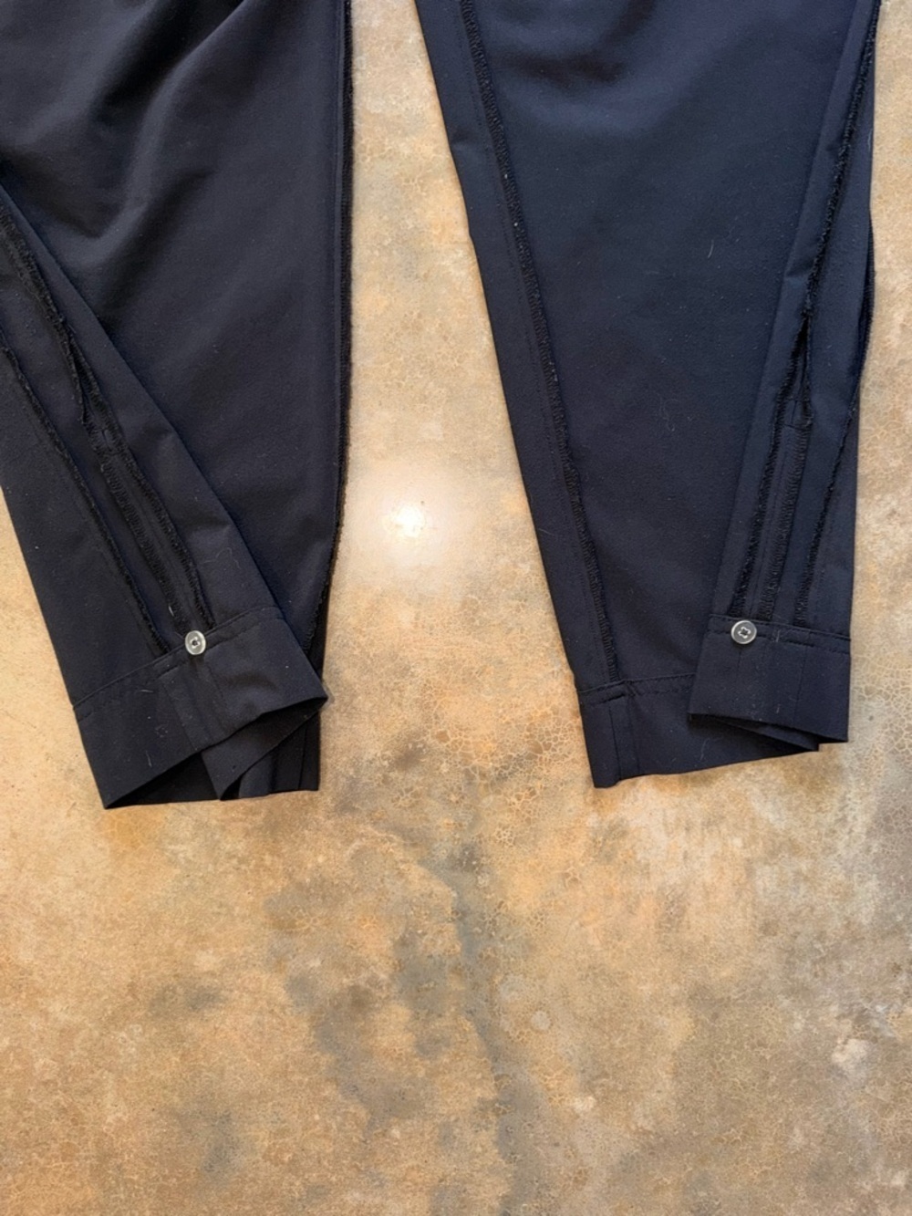 Athleta Black Stretch Travel Pants Straight Leg Ankle Size 6 NWT - Picture 10 of 10